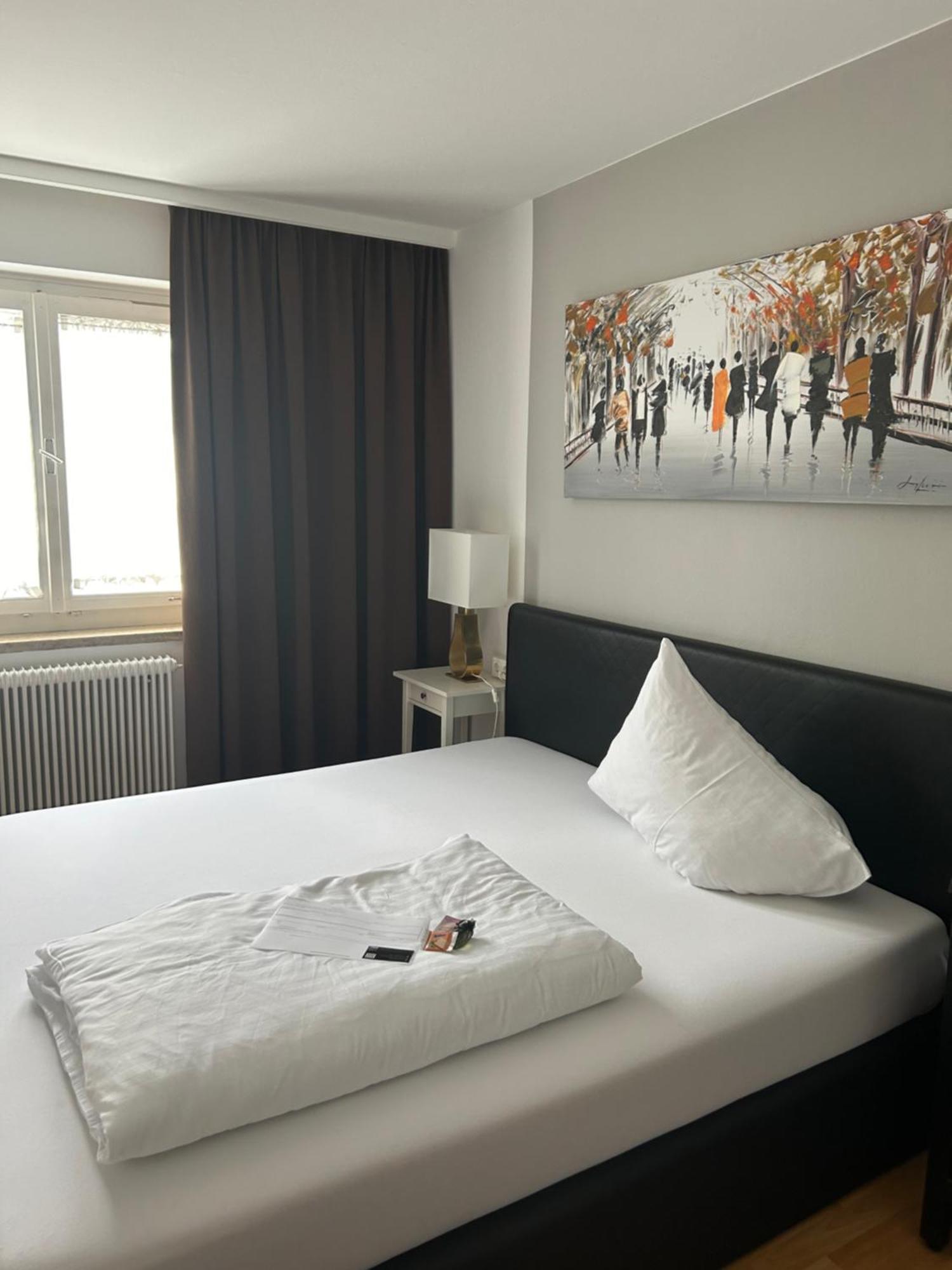 Hotel Berg Seekirchen am Wallersee Eksteriør bilde