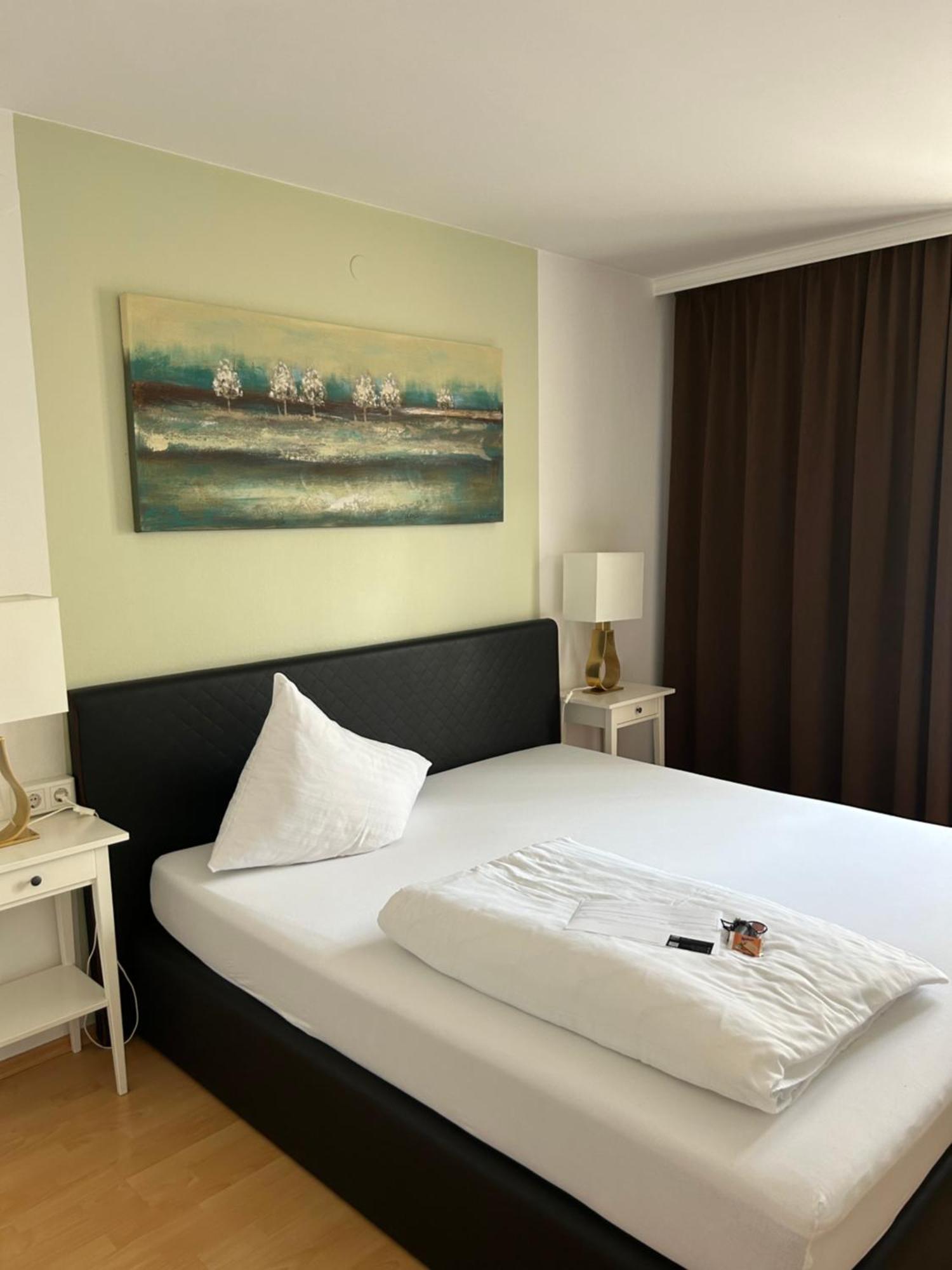 Hotel Berg Seekirchen am Wallersee Eksteriør bilde