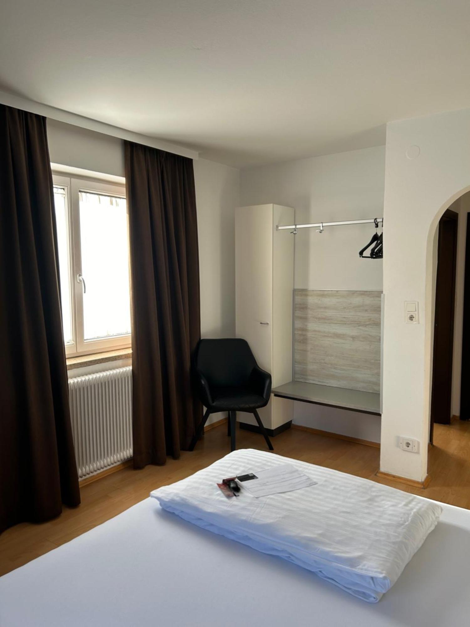 Hotel Berg Seekirchen am Wallersee Eksteriør bilde