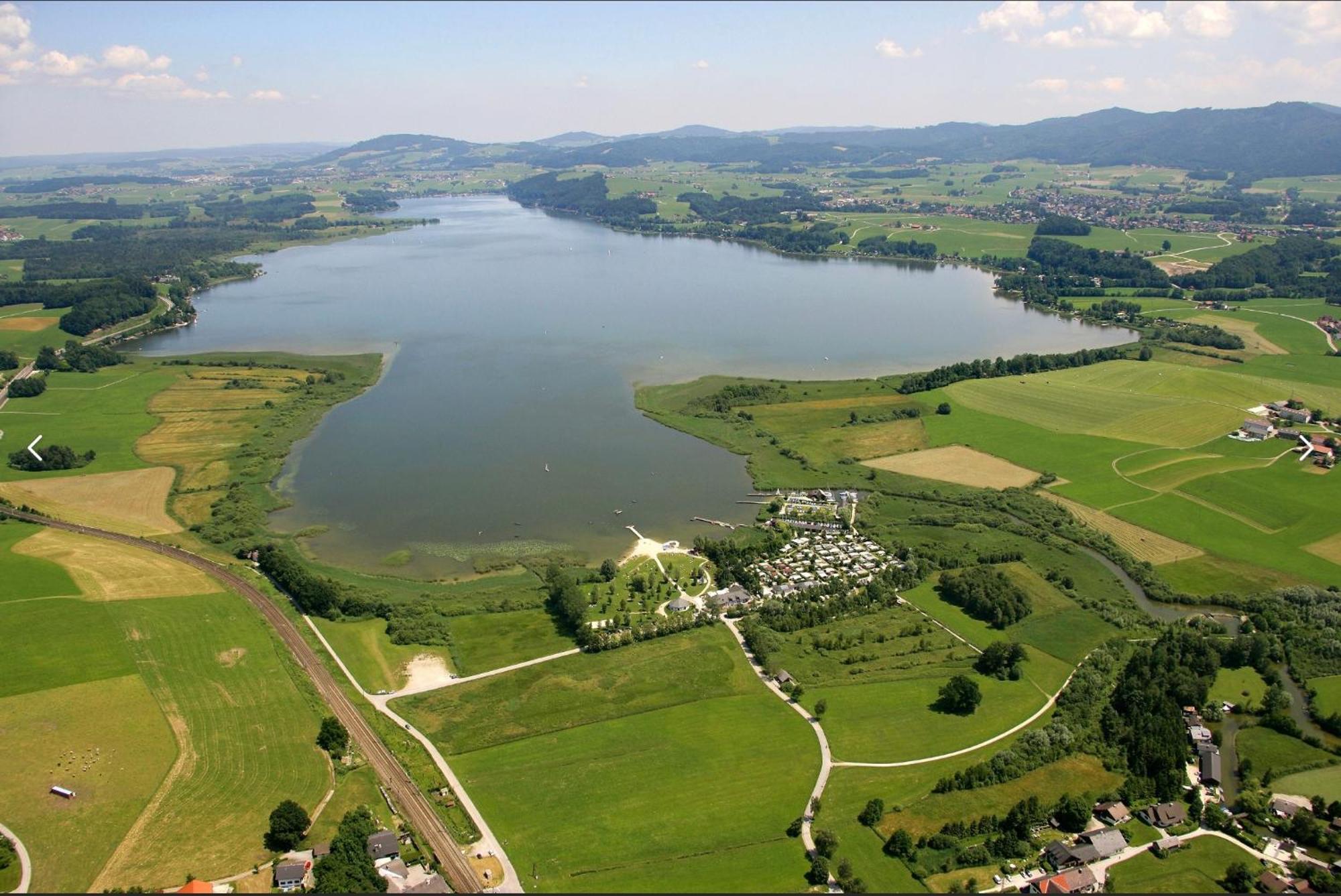 Hotel Berg Seekirchen am Wallersee Eksteriør bilde
